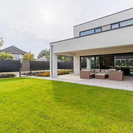 Villa Moderne Ruime Luxe In Uden, Nederland Uden