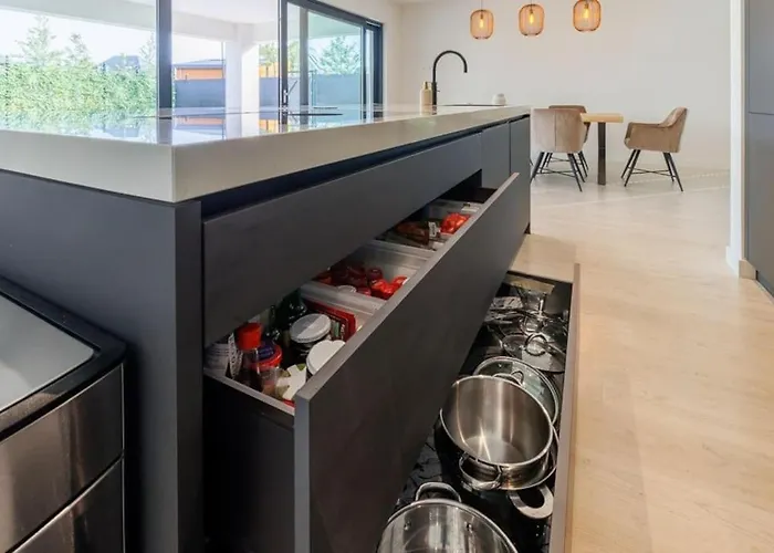 Moderne Ruime Luxe In Uden, Nederland