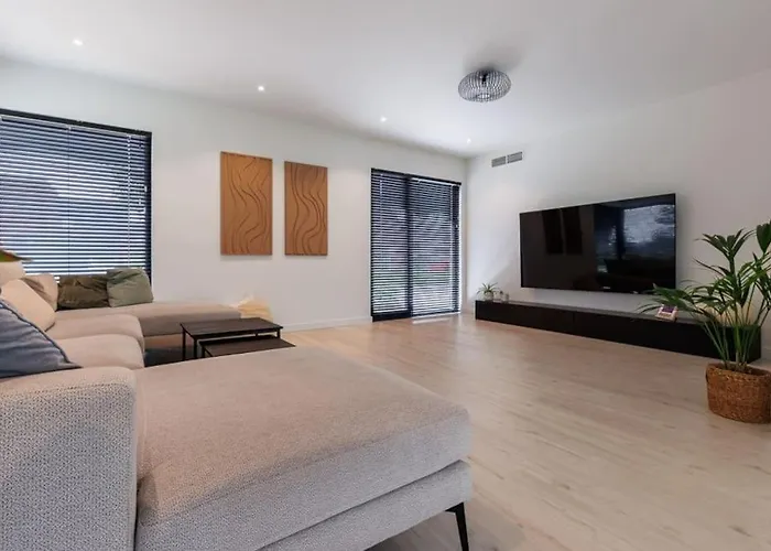 Villa Moderne Ruime Luxe In Uden, Nederland *