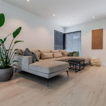 Moderne Ruime Luxe In Uden, Nederland * Uden