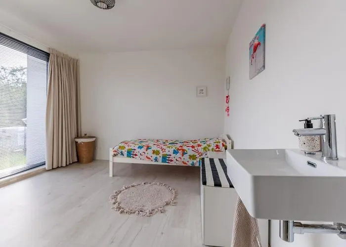 Moderne Ruime Luxe In Uden, Nederland *